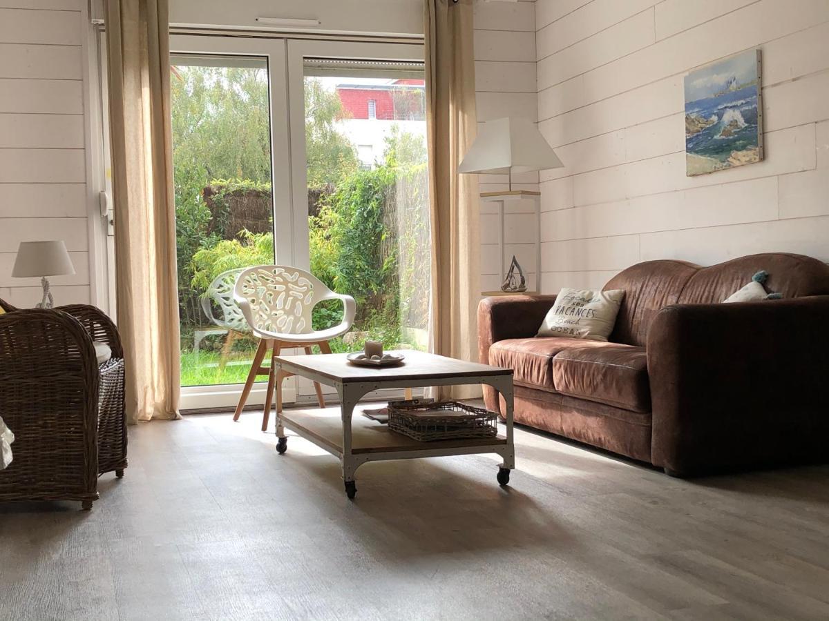 Bel appartement en rez-de-jardin à 100m des plages Saint-Nazaire  Buitenkant foto