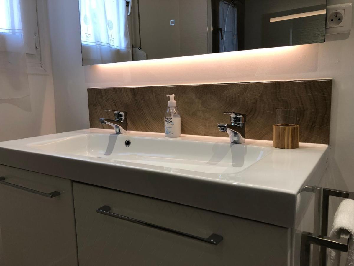 Bel appartement en rez-de-jardin à 100m des plages Saint-Nazaire  Buitenkant foto